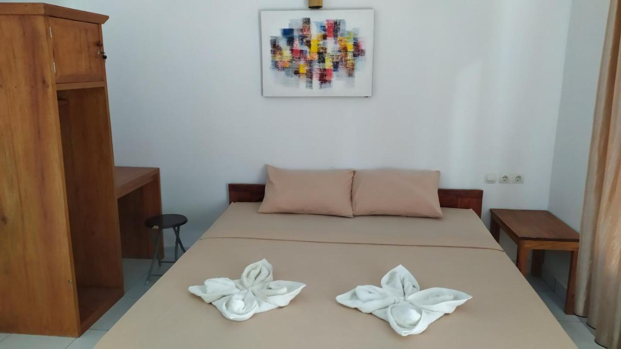 Chemel Homestay Kuta  Exteriör bild