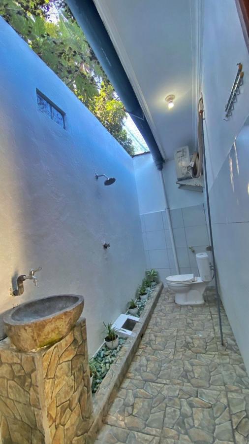 Chemel Homestay Kuta  Exteriör bild