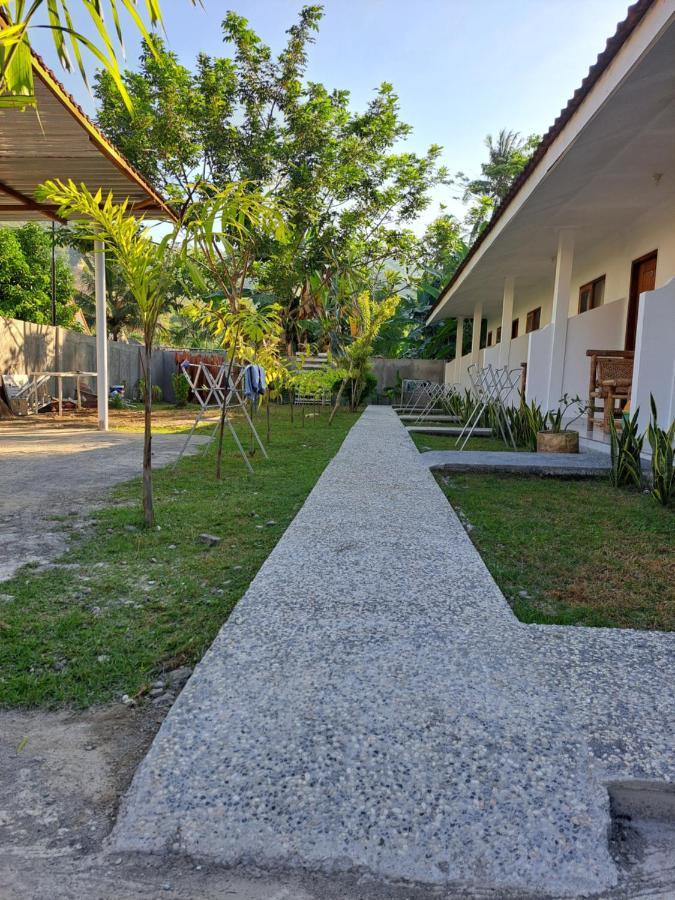 Chemel Homestay Kuta  Exteriör bild