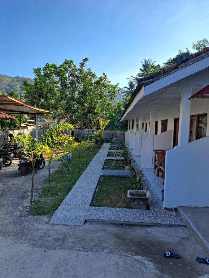 Chemel Homestay Kuta  Exteriör bild