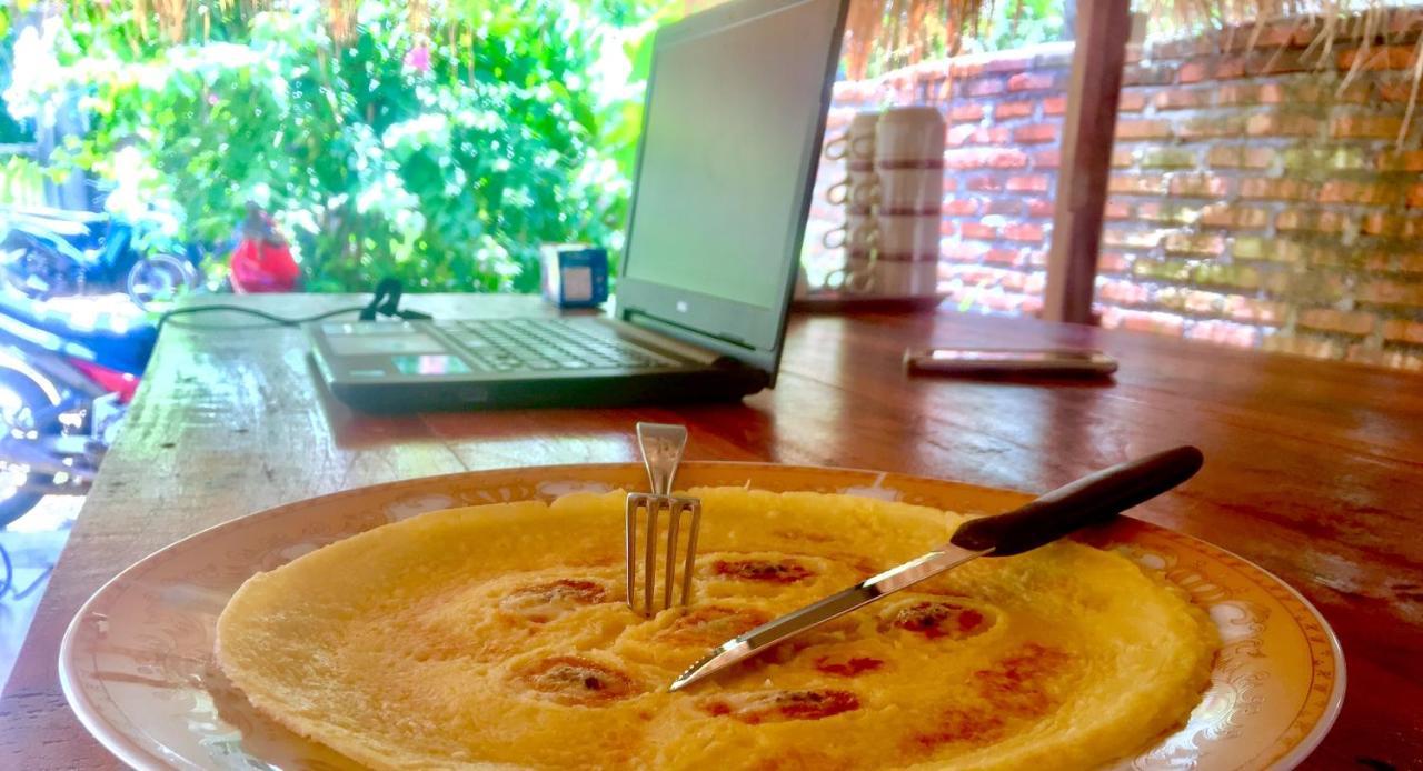 Chemel Homestay Kuta  Exteriör bild